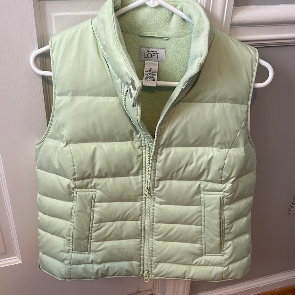 Ann Taylor Loft Puffer Vest size S